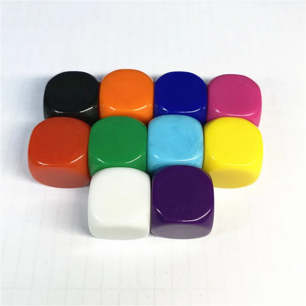 Dadi vuoti multicolori in acri - Board Game Loop recensione e prezzo
