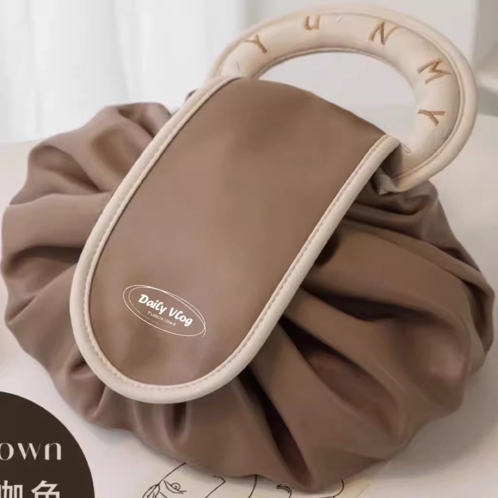 Borsa per cosmetici pigra da d - Tile Bag Drawstring recensione e prezzo